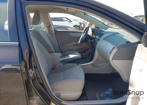 2009 Toyota Corolla z USA, uszkodzony, nr VIN 2T1BU40EX9C070236